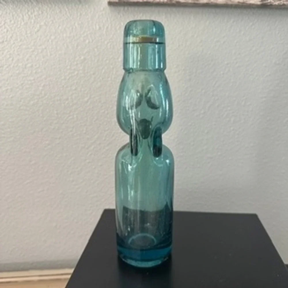 Vintage Codd Neck Teal Blue Glass Ramune Japanese Soda Bottle w/Marble 8 oz.